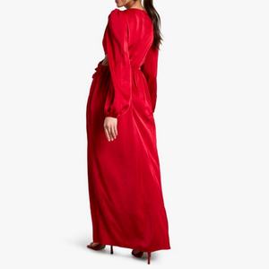 เดรสยาวสีแดงแขนยาวสำหรับผู้หญิง ดีไซน์ใหม่ ตัดเย็บด้านหน้าแบบไขว้ คอวีลึก เหมาะสำหรับงานเลี้ยงตอนเย็น - Product Image 2