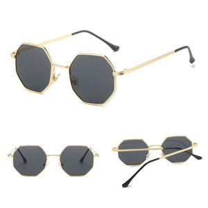 DL GLASSES Unique Polygon Hombres Mujeres Vintage Small Octagon Metal Sun Gafas UV400 Luxury Brand Gafas De Sol - Product Image 5