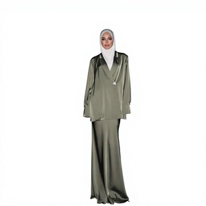 Ensemble deux pièces jupe longue en satin polyester décontracté pour l'été 2024, style Moyen-Orient - Product Image 1
