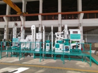 Ligne de traitement du riz entièrement automatique 20-25Ton par jour système d'emballage à haute production