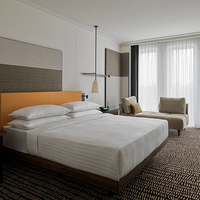 Achetez les meubles de liquidation d'hôtel pour la chambre à coucher ensemble et le sofa de salon en vrac avec la conception moderne