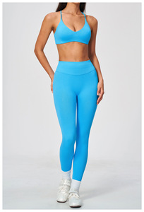 <span class=keywords><strong>Ensemble</strong></span> de yoga 2 pièces pour <span class=keywords><strong>femme</strong></span> 5112 : soutien-gorge à bretelles croisées et <span class=keywords><strong>short</strong></span> sans couture, séchage rapide, respirant, pour adultes - Product Image 3