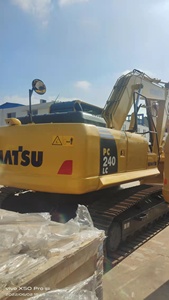 รถขุดไฮดรอลิกมือสอง โคมัตสึ PC240-8 ขนาด 24 ตัน พร้อมอุปกรณ์หลักสำหรับขาย - Product Image 4