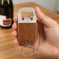 Décapsuleur de bouteille de bière personnalisé en acier inoxydable, porte-clés en cuir PU, logo personnalisé, porte-clés vintage pour cadeau promotionnel pour les invités de mariage