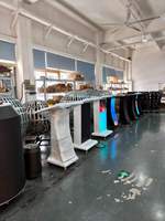 Prix d'usine P1.25 P1.53 P1.86 Pupitre numérique LED d'intérieur ultra-mince avec contrôle par téléphone pour l'enseignement