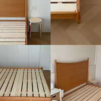 Lit en chêne sur mesure, lit moderne en bois massif avec tête de lit incurvée, cadre plateforme King Size pour studio ou loft