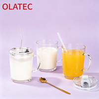 Tasse à eau en verre borosilicate avec échelle graduée, poignée et paille intégrée, idéale pour le lait des bébés, le petit-déjeuner des enfants et l'usage domestique