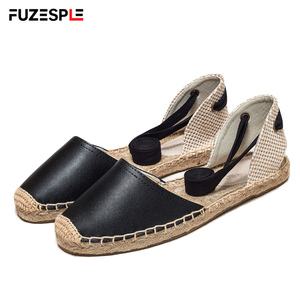 <span class=keywords><strong>Sandalias</strong></span> Planas <span class=keywords><strong>de</strong></span> Verano para Mujer, Estilo Elegante, <span class=keywords><strong>de</strong></span> Cuero Negro, con Cordones en el <span class=keywords><strong>Tobillo</strong></span> y Suela <span class=keywords><strong>de</strong></span> Yute Tejido - Product Image 1