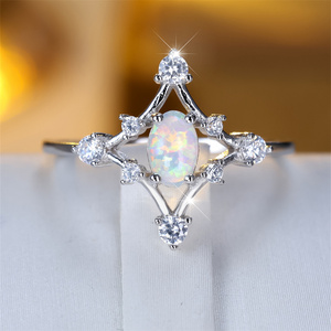 Opale de feu blanche petite bague en pierre ovale véritable 925 bagues en argent Sterling pour les femmes alliance mariée fiançailles bijoux fins cadeaux - Product Image 1
