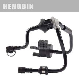 Soupape solénoïde de canister à charbon Pompe à carburant Pièce 06J133781AT 06J 133 781 à 06H906517B - Product Image 1