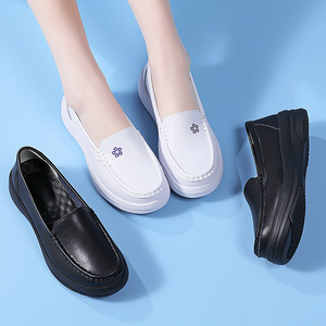 <span class=keywords><strong>Scarpe</strong></span> da Infermiera Femminili Vendita all'Ingrosso Antiscivolo Traspiranti <span class=keywords><strong>Bianche</strong></span> <span class=keywords><strong>Scarpe</strong></span> Basse da Infermiera <span class=keywords><strong>Scarpe</strong></span> da <span class=keywords><strong>Lavoro</strong></span> di Sicurezza per Ospedale - Product Image 6