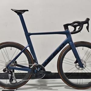 Vélo de course sur route MCELO entièrement en fibre de carbone, 24 vitesses, freins à disque, cadre léger et aérodynamique, passage des câbles interne - Product Image 1