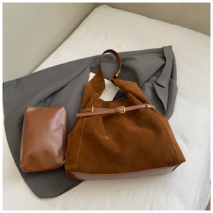 Sacs à <span class=keywords><strong>Bandoulière</strong></span> Décontractés en <span class=keywords><strong>Fausse</strong></span> <span class=keywords><strong>Fourrure</strong></span> de Daim Solide pour Dames Grande Capacité Sacs Seau Simples pour Femmes Brève Concis Classique Fourre-Tout Aisselle - Product Image 3