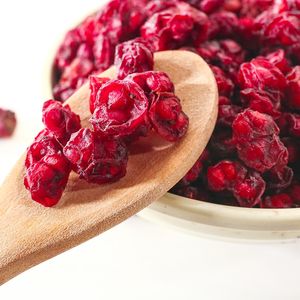 Atacado naturais Jilin <span class=keywords><strong>Schisandra</strong></span> <span class=keywords><strong>chinensis</strong></span> de Changbai Montanha Wuweizi Chá De Frutas Secas - Product Image 3