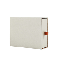 Boîtes à tiroirs rigides en carton écologique haut de gamme avec logo personnalisé en feuille d'or, doublure en éponge, design d'emballage cadeau