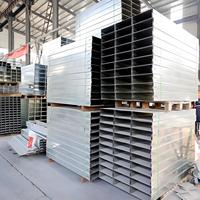 Câble-canal en acier robuste certifié CE, perforé, galvanisé, sur mesure pour projets de câblage électrique