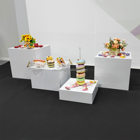 Ensemble de 9 rehausseurs de buffet en acrylique doré miroir pour présentoir de nourriture