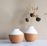 Vase en terre cuite Uobobo pour la maison et le jardin, diffuseur de roseaux en céramique blanche, fait main sur mesure