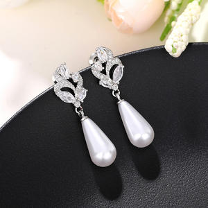 Boucles d'oreilles pendantes en or blanc E3084, perles de culture AAA, forme goutte d'eau, sertissage griffe, bijoux de mariage classiques pour femme - Product Image 6