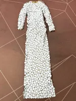 Robe de soirée longue à manches longues en maille à pois pour femme, idéale pour les fêtes, mariages et spectacles