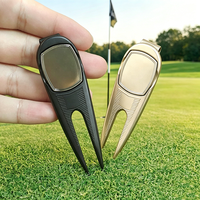 Kit cadeau personnalisé en gros avec logo, outil de réparation de divots de golf magnétique et marqueur de balle vierge en alliage de zinc pour golfeur