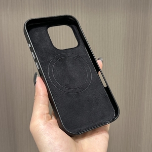 Yubo da bán buôn Cá nhân hoá sáp dầu da trường hợp điện thoại sang trọng bò da trường hợp đối với iPhone 14 15 16 Pro Max - Product Image 6