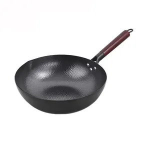 Koolstofstalen Wok Pan Geen Chemisch Gecoate Platte Bodem Chinese Wokken Pan Voor Inductie, Elektrische, Gas, Halogeen All Kachels-12.6''