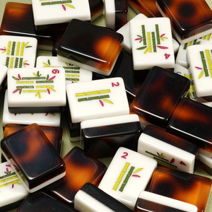Set di Mahjong Americano di Lusso Personalizzato, 160 Tessere in Melamina con Motivo Tartaruga, Fatto a Mano, Portatile, con Stampa Cartoon - Product Image 2