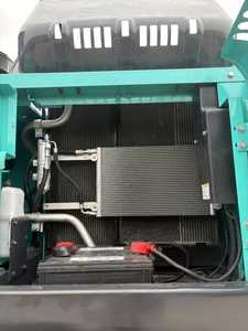 Excavatrice sur chenilles Kobelco SK210 d'occasion de 21 tonnes avec moteur et roulements en excellent état, certifiée CE, d'origine japonaise, à vendre - Product Image 6