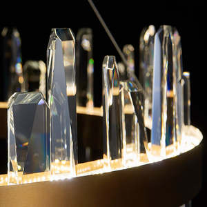 Lustres suspendus modernes en forme de cercle pour l'intérieur des hôtels avec anneaux en or - Product Image 6