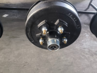 Essieu de remorque à arbre de torsion, suspension pour remorque à chevaux, essieu abaissé, freinage électrique, remorque à freinage 3,5K, essieu de torsion en caoutchouc