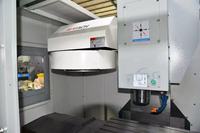 Petit 3 Axes XH7124 XH7126 XH7132 Fraiseuse CNC verticale BT40 Broche Cône Automatique Métal 3D CNC Centre d'usinage