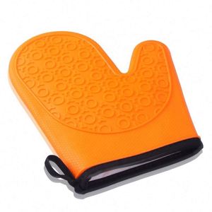 ถุงมือซิลิโคนกันความร้อนสำหรับเตาไมโครเวฟและผ้าฝ้าย - Product Image 1