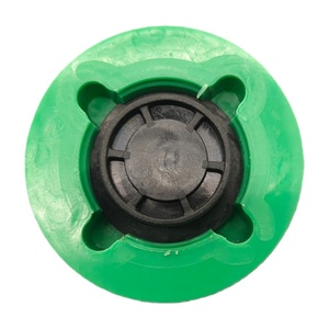 Pièces détachées de camion de haute qualité 1674083 1542591 Couvercle de réservoir d'expansion pour camion Volvo 11110410 1676400 1674916 Réservoir d'expansion - Product Image 4