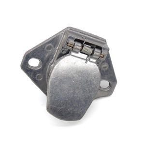 Enchufe de remolque 24V 7 Pin adaptador de enchufe de remolque conector eléctrico para caravana RV - Product Image 1