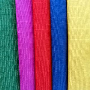 Muestra Gratuita de Tela de Poliéster 600D, Tela Oxford Impermeable con Revestimiento de Poliéster 600D para Material de Bolsas - Product Image 3