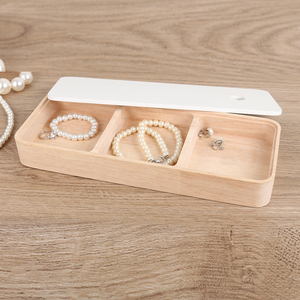 Muestra gratis lujo personalizado Logo portátil Pu cuero joyería anillo collar caja de almacenamiento rectángulo viaje joyero embalaje - Product Image 5