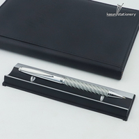 Stylo à bille torsadé en Fiber de carbone, Logo personnalisé pour fournitures scolaires, 1 pièce