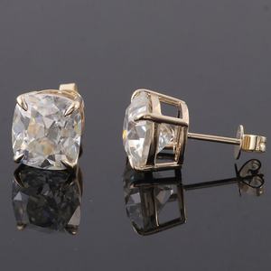 ต่างหูทองคำแท้ 18K ชุดเครื่องประดับเพชรทรงคุชชั่น 1 กะรัต 2 กะรัต 4 กะรัต ระดับความสะอาด D VVS เพชรเลี้ยงในห้องปฏิบัติการ ต่างหูแฟชั่น - Product Image 2