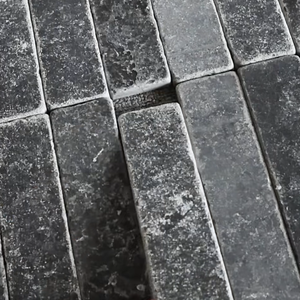 Mosaico in Pietra Calcarea Grigia Naturale e Mosaico Personalizzato in Cina per Costruzioni Interne ed Esterne - Durevole ed Ecologico - Product Image 4