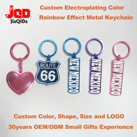 Pabrik Gantungan Kunci Logam Bentuk Cangkir Kustom Grosir Cetak Epoxy Doming Keyring Souvenir Bisnis Personalisasi Hadiah Gantungan Kunci