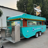 Remorque alimentaire de style bateau | Camion de restauration rapide mobile avec un design unique | Cuisine de rue personnalisée sur roues