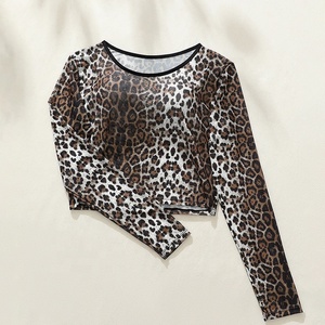 Chất Lượng Cao Phong Cách O-Cổ Skinny Leopard In Sexy Phụ Nữ Da Đen Của Top Dài Tay Áo Micro Sheer Crop Top Cho Ngày - Product Image 5