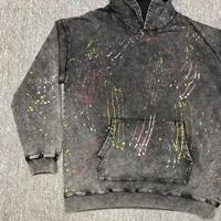 Sweat à capuche rétro personnalisé en coton, style européen et américain, avec logo sur mesure, effet tacheté par pulvérisation, idéal pour l'automne et le commerce international.