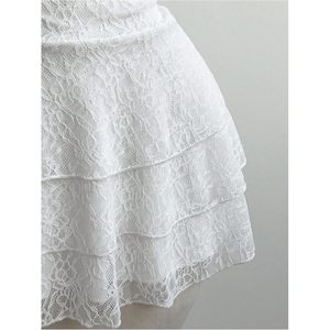 Robe mini dos nu sans manches en dentelle respirante pour femme, style licou, à volants superposés, coupe moulante, taille naturelle, idéale pour les soirées d'été - Product Image 3
