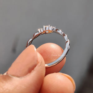 Anillo de Compromiso de Diamante Cultivado en Laboratorio de Estilo Lujoso con un Brillo Atractivo, Claridad de Piedra Excepcional, Joyería de la India - Product Image 4