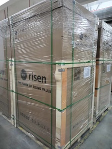 Panneaux solaires haute puissance 700W Risen N-type Bifacial Solar 700w 705w 710w 720watts en stock, prêts à être expédiés RSM132-8-700BHDG - Product Image 1