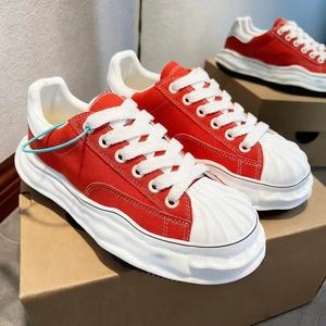 2026 Baskets basses classiques de marche en toile pour homme, de créateur, de qualité supérieure, avec logo personnalisé, chaussures plates de skateboard - Product Image 6