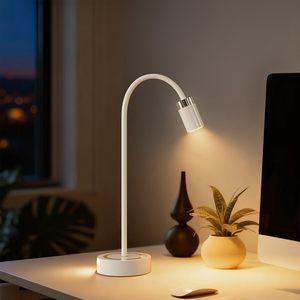 Lampe <span class=keywords><strong>de</strong></span> table sans fil Morden Motion, éclairage RGB, lampe <span class=keywords><strong>de</strong></span> table rechargeable réglable, interrupteur tactile, pour une utilisation dans un bureau. - Product Image 1