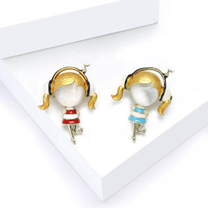 Série d'instruments <span class=keywords><strong>de</strong></span> <span class=keywords><strong>musique</strong></span> à la mode, alliage populaire, écoutez la <span class=keywords><strong>musique</strong></span>, fille. Accessoires pour instruments <span class=keywords><strong>de</strong></span> <span class=keywords><strong>musique</strong></span> - Product Image 1